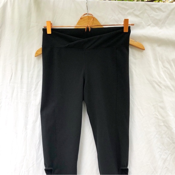 FREE PEOPLE | FP MOVEMENT TURNOUT CROP LACE UP BLACK LEGGINGS SMALL - Picture 5 of 9